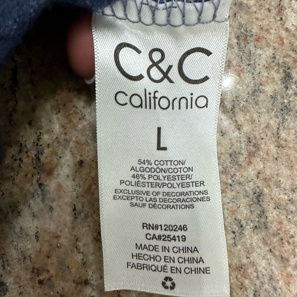 C & C California Shirt that says “Believe In The Good” - Picture 2 of 3